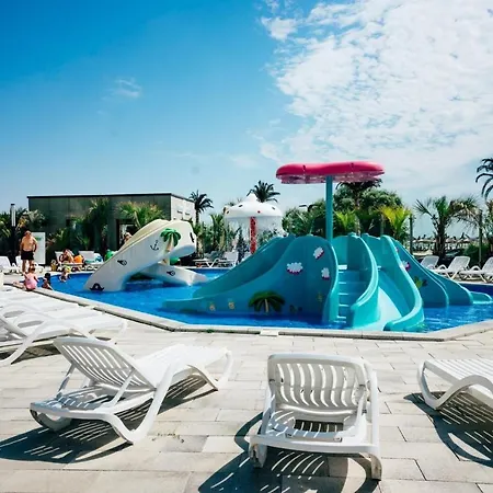 Sea View Apartament - Alezzi *